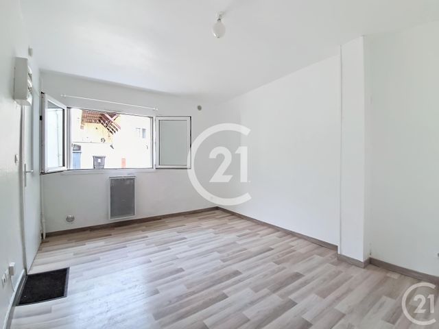 Appartement F2 à louer - 2 pièces - 38 m2 - Le Petit Quevilly - 76 - HAUTE-NORMANDIE