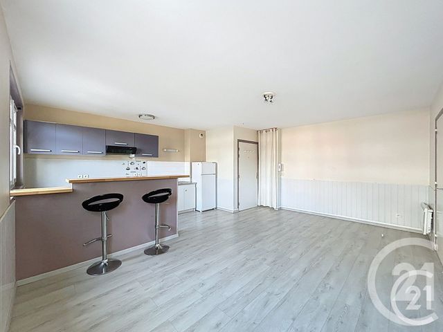 - LE MESNIL ESNARD -