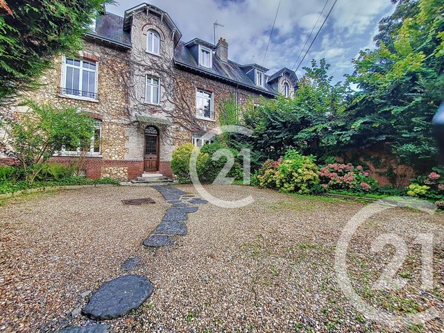 Maison à louer - 6 pièces - 174,20 m2 - Rouen - 76 - HAUTE-NORMANDIE