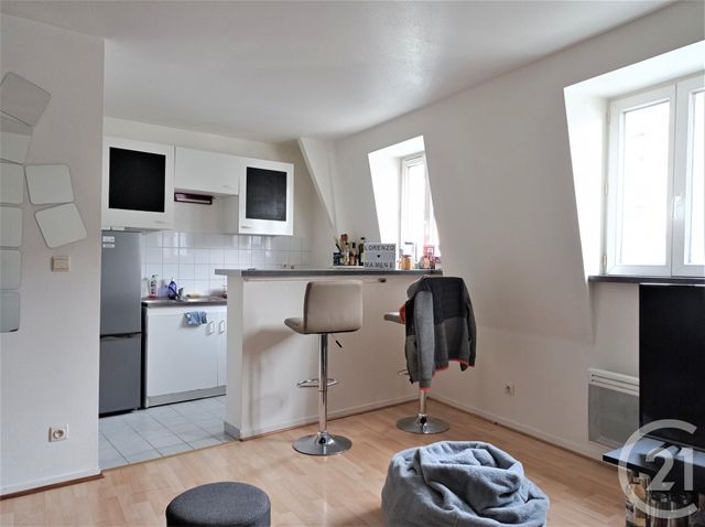 Appartement F3 à louer - 3 pièces - 55 m2 - Rouen - 76 - HAUTE-NORMANDIE